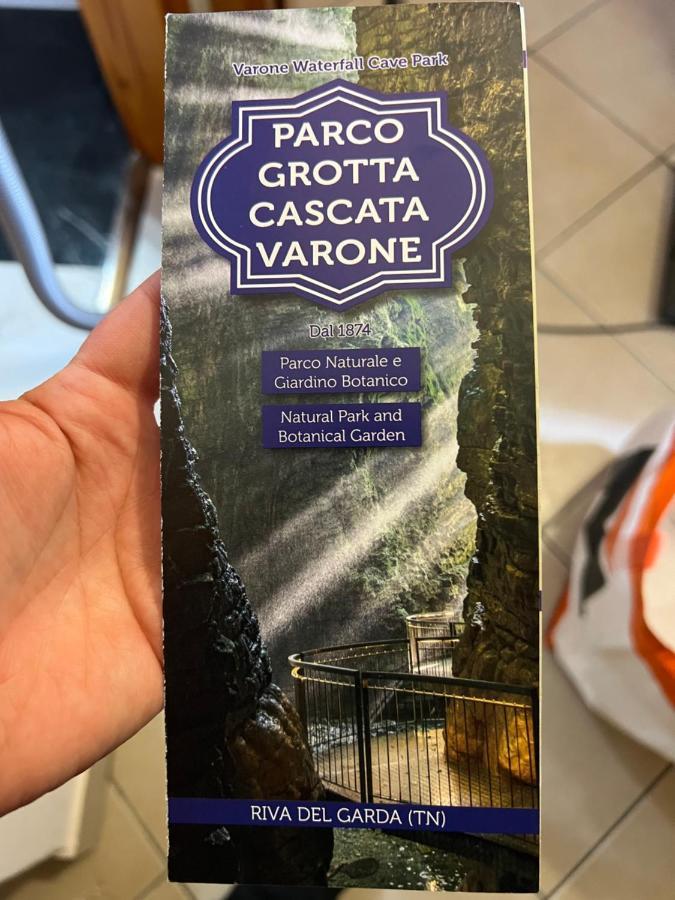 10 Minuti Dal Lago Di Garda E Da Gardaland カステルヌオーヴォ・デル・ガルダ エクステリア 写真